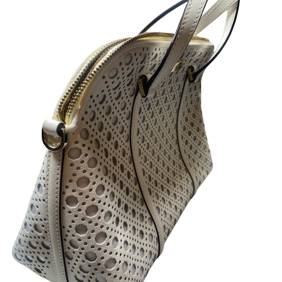 Kate Spade Cream purse - Picture 5 of 8